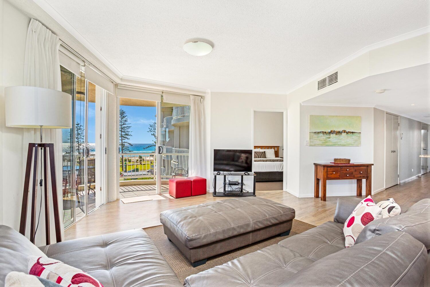 3 Bedroom Gold Coast Apartments - Kirra Beach